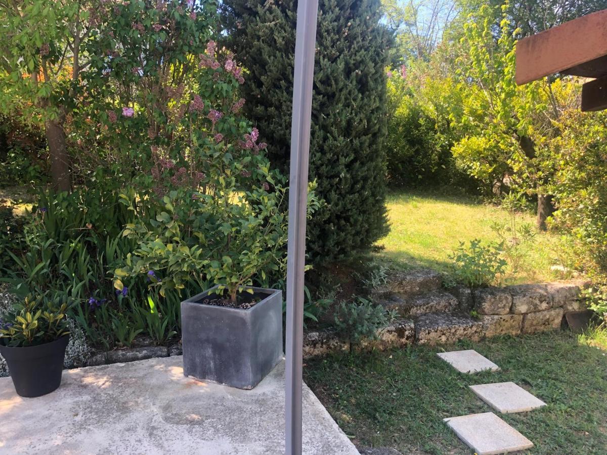 Maison Au Calme Avec Parking En Petite Camargue Beauvoisin  Экстерьер фото